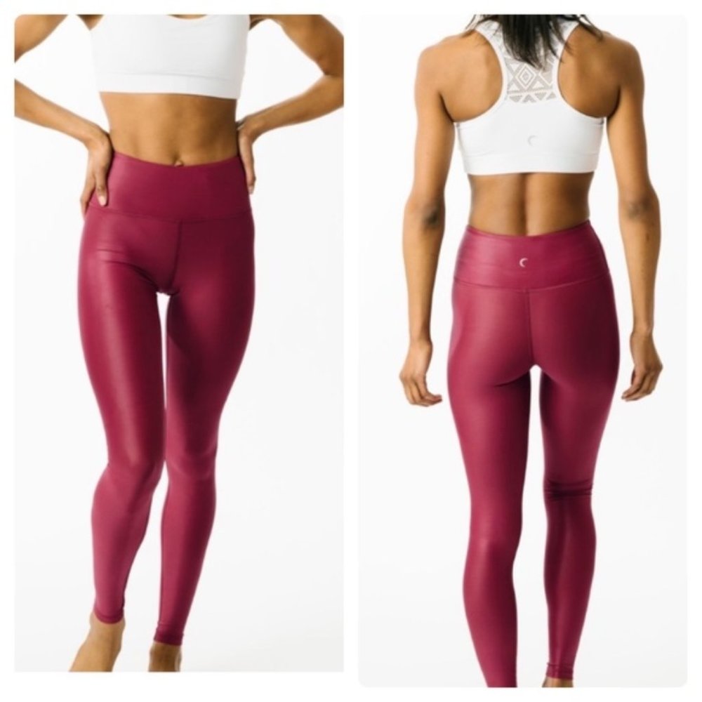 ZYIA Active Cranberry Metallic Light n Tight Hi-Rise Leggings Size 14-16